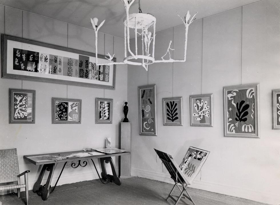15-Installation view, Henri Matisse Papiers Decoupes, Galerie Berggruen et Cie, Paris, 1953