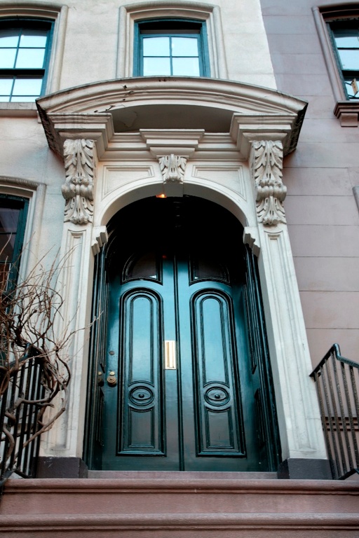 breakfast-at-tiffanys-townhouse-for-sale-169-east-71st-street-habituallychic-003