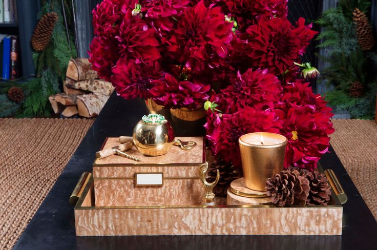 9-aerin-lauder-hostess-gift-guide-2014-habituallychic-gold-candle-matchstricker