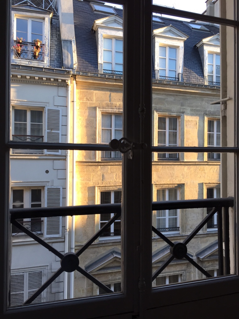 haven-in-paris-apartment-2015-habituallychic-017