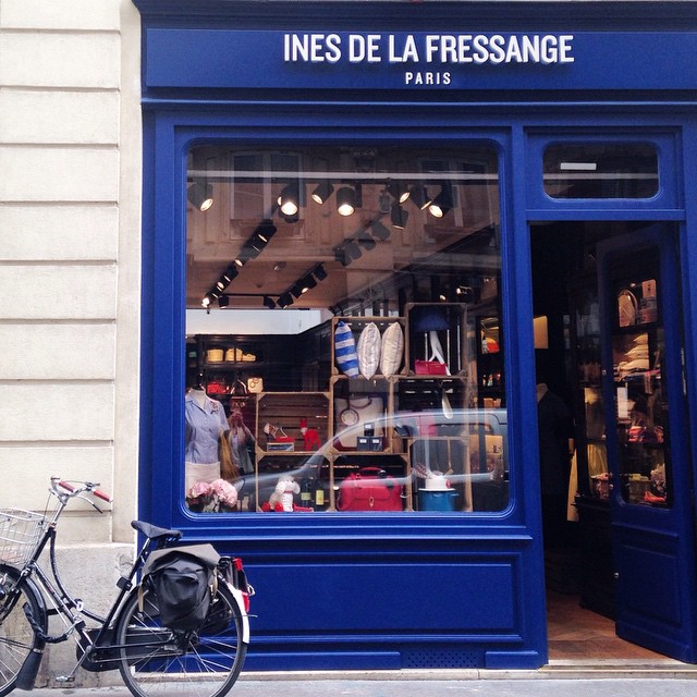 ines-de-la-fressange-rue-de-grenelle-paris-2015-habituallychic-001