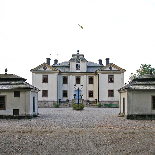 hakan-groth-sandemar-manor-sweden-habituallychic-001